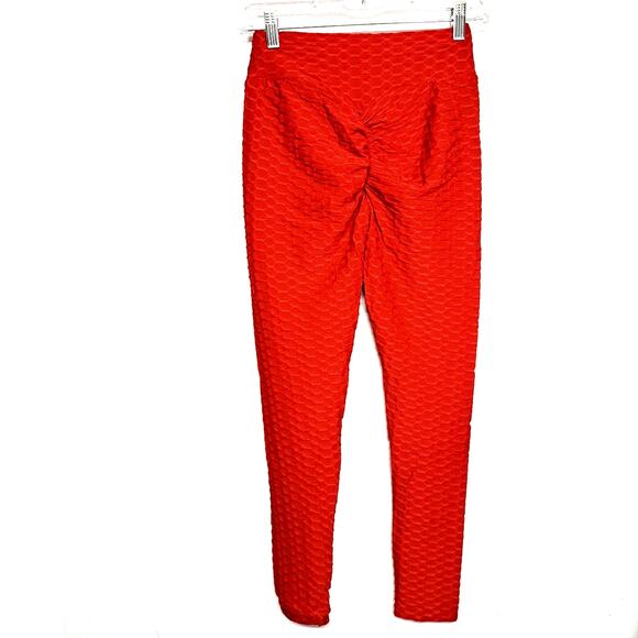 NWT Red Scrunch Butt Honeycomb TikTok Leggings - Size L/XL - Trendy & Comfy - Picture 6 of 7